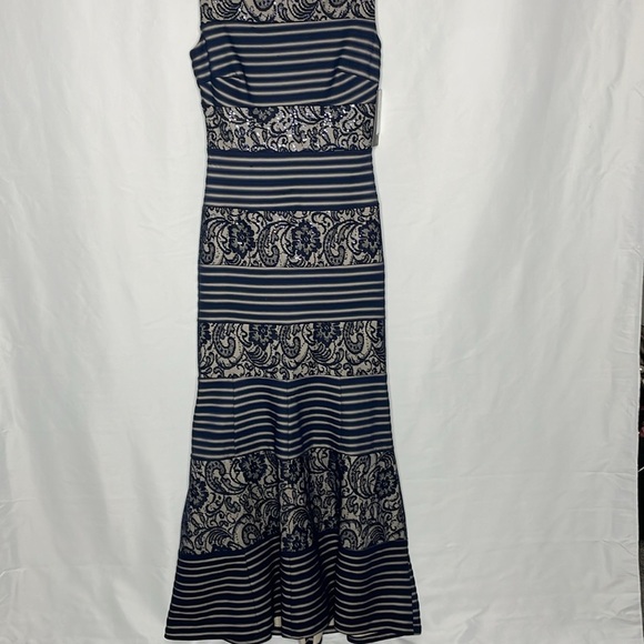 NWT Sangria Blue Sequin Lace Formal Dress | Size 4 - Picture 3 of 9